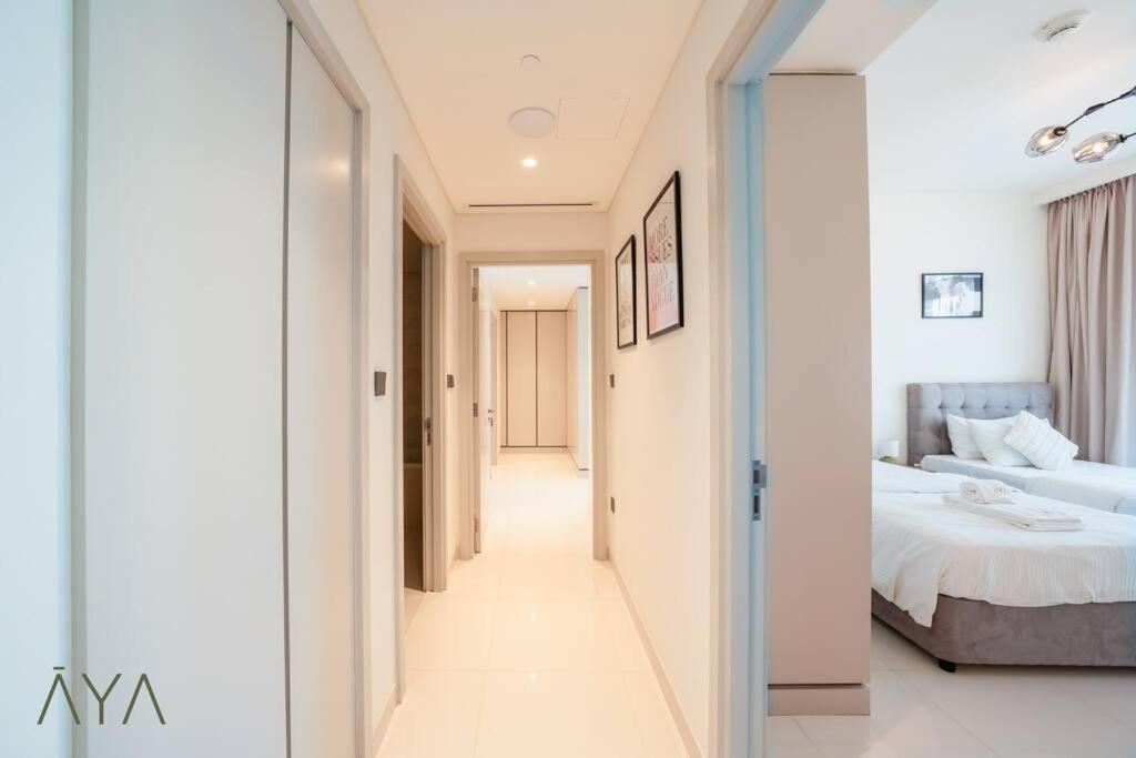 Luxurious 2-br At Sunrise Bay, Emaar Beachfront * Dubai