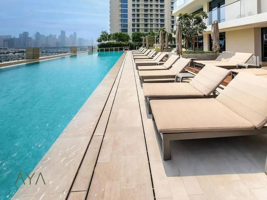 Luxurious 2-br At Sunrise Bay, Emaar Beachfront *
