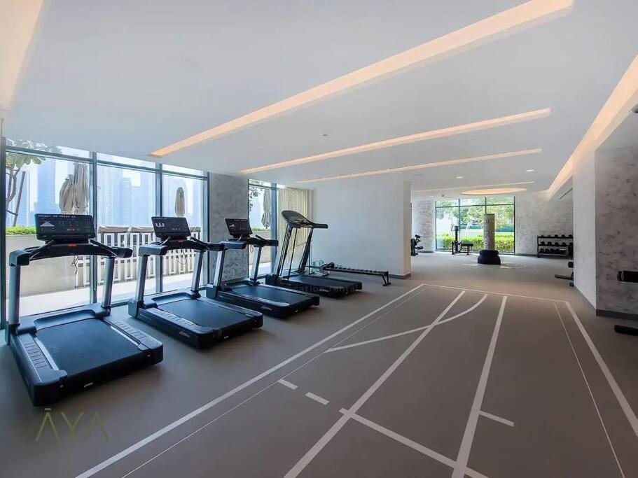 Luxurious 2-br At Sunrise Bay, Emaar Beachfront Apartment