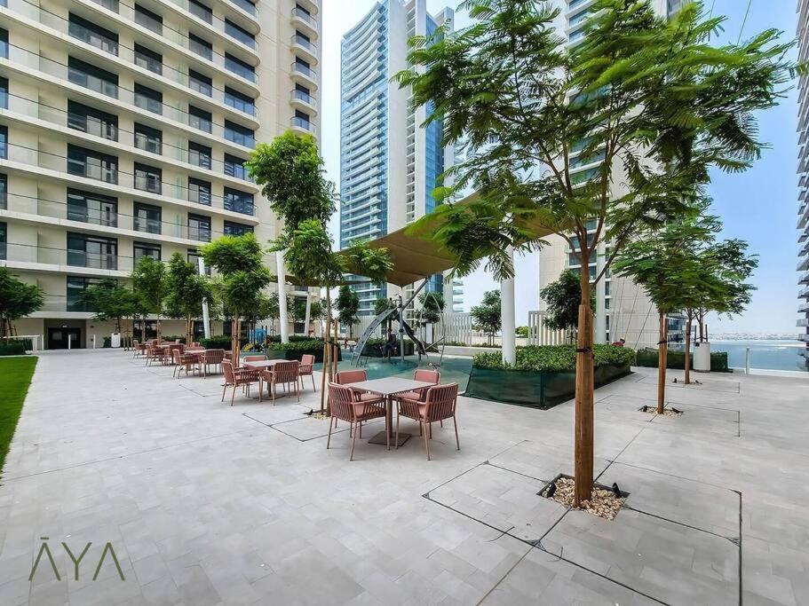 Luxurious 2-br At Sunrise Bay, Emaar Beachfront Apartment *