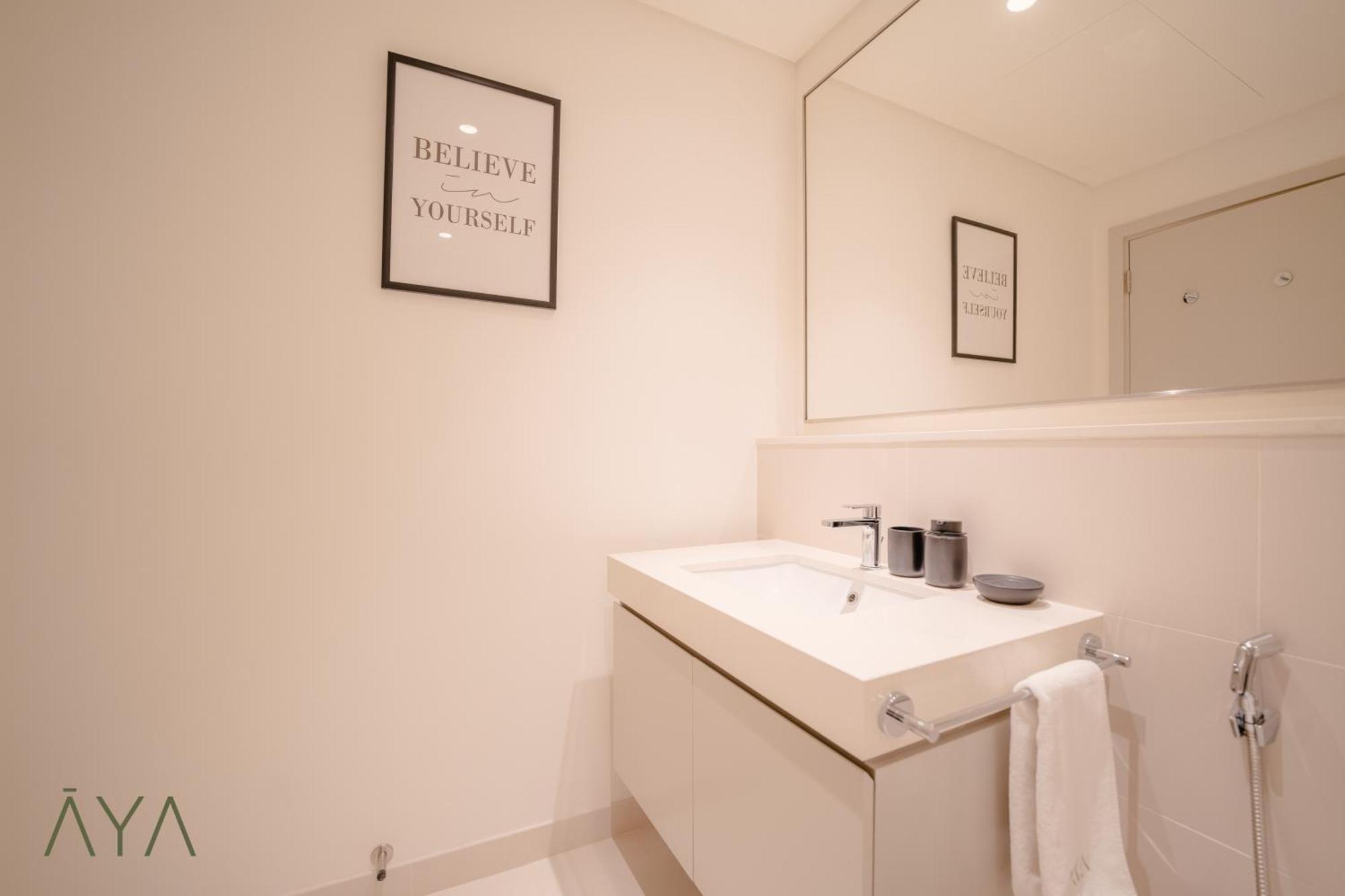 Luxurious 2-br At Sunrise Bay, Emaar Beachfront Dubai
